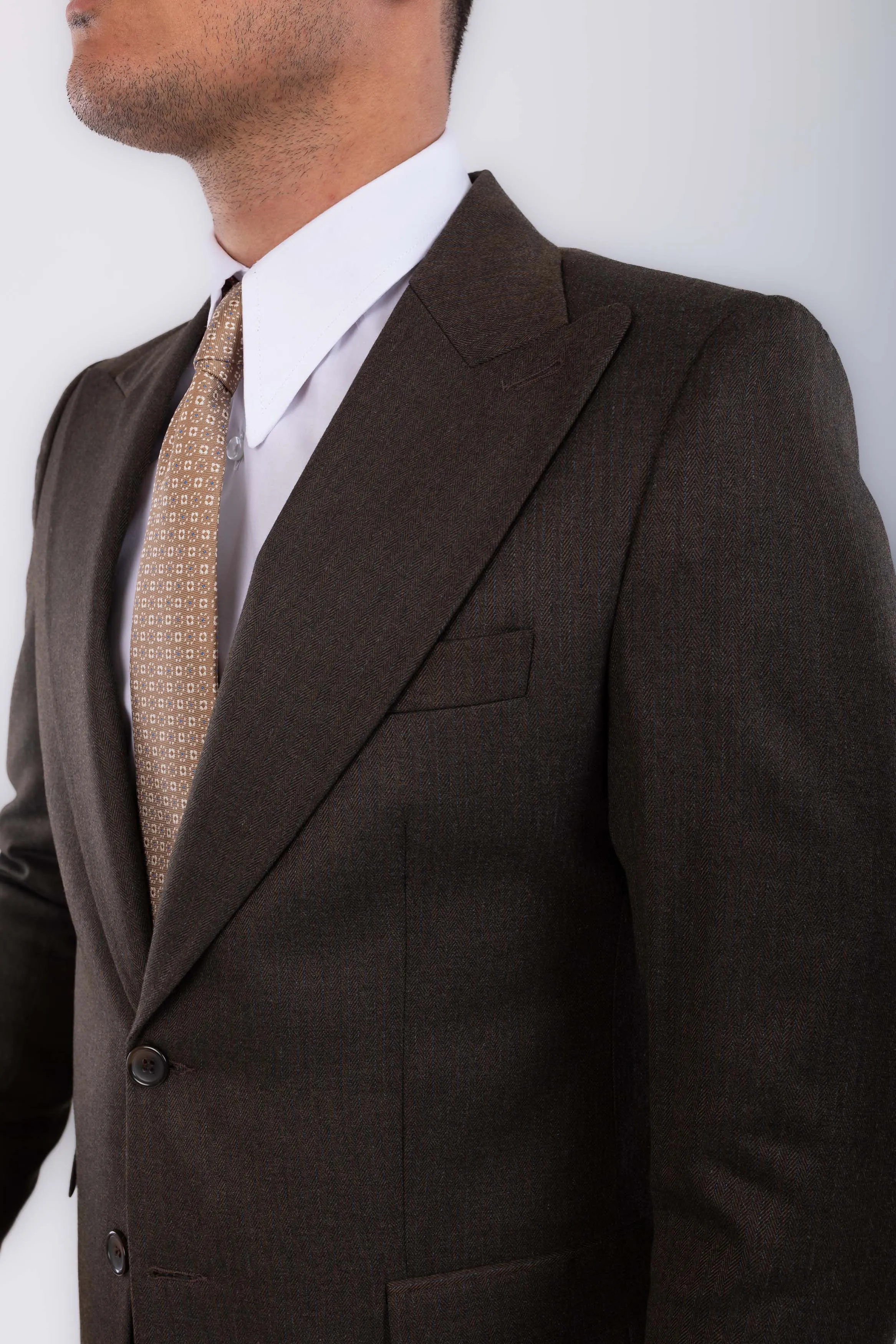 stripe wide peak lapel suit gray